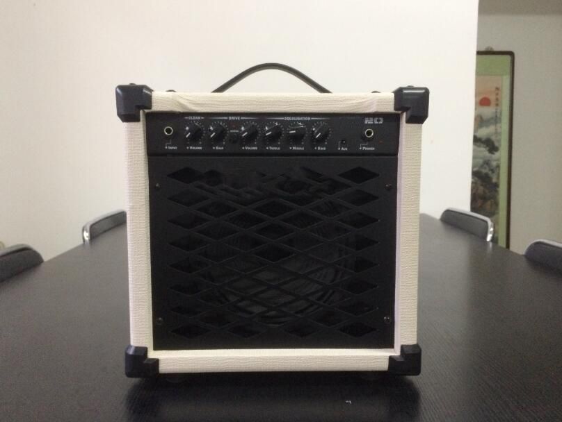 Solid-stated Guitar Amp 20W
