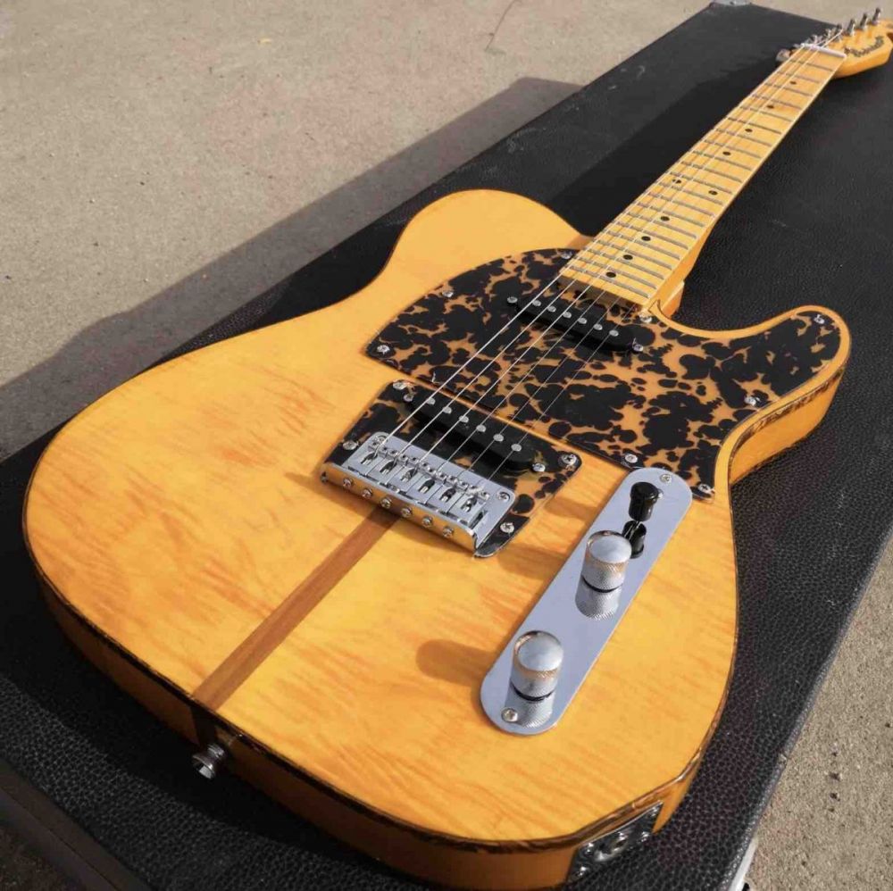 Boston Battipenna per chitarra elettrica ST, no holes (only screw holes), 3 strati, marble
