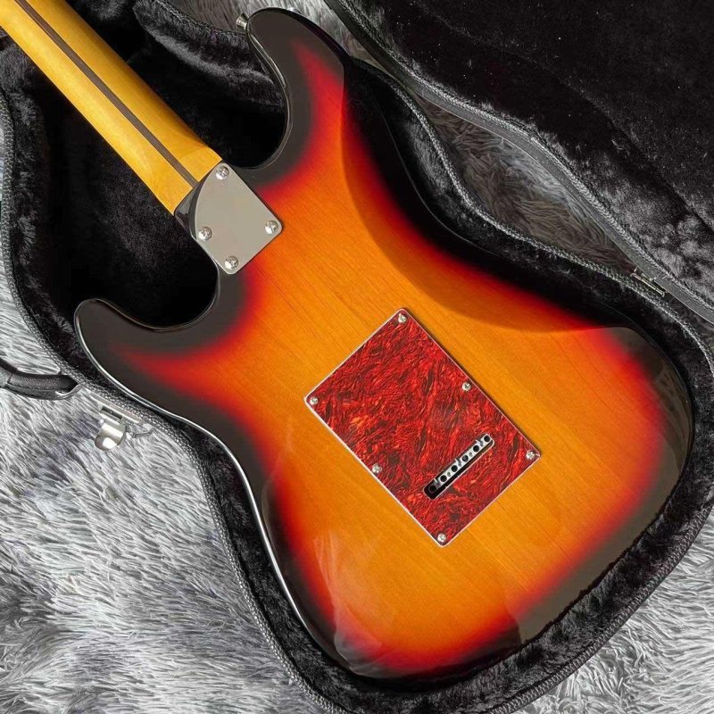 Custom Strat Electric Guitar in Sunburst Accept OEM Order