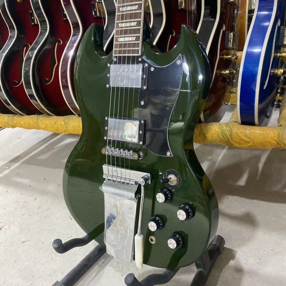 Custom Grand SG G400 Electric Guitar with Deep Green Color Black Hardware Bigsby Tremolo Rosewood Finboard Mahogany Guitar Body