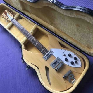 RICKENBACKER Electric Guitar
