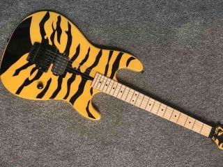 Eddie Van Halen TRIBUTE Electric Guitar