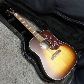 Custom Hummingbird Studio Acoustic Guitar in Walnut Satin Walnut Burst