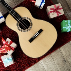 Custom Martin O Style Parlor All Solid Wood Acoustic Guitar with 12 Frets Dovetail Joint Fishbone Binding Slotted Headstock