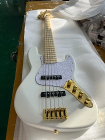 Custom Fender Style 5 Strings Electric Guitar Bass in White with Maple Neck and Fingerboard, Active Pickup, Gold Hardware