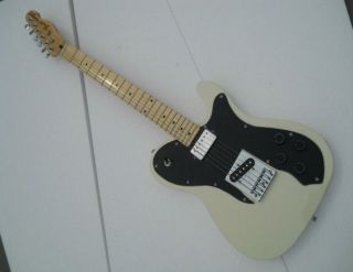 Tele Style in White Black