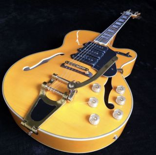 Custom Golden Jazz Electric Guitar